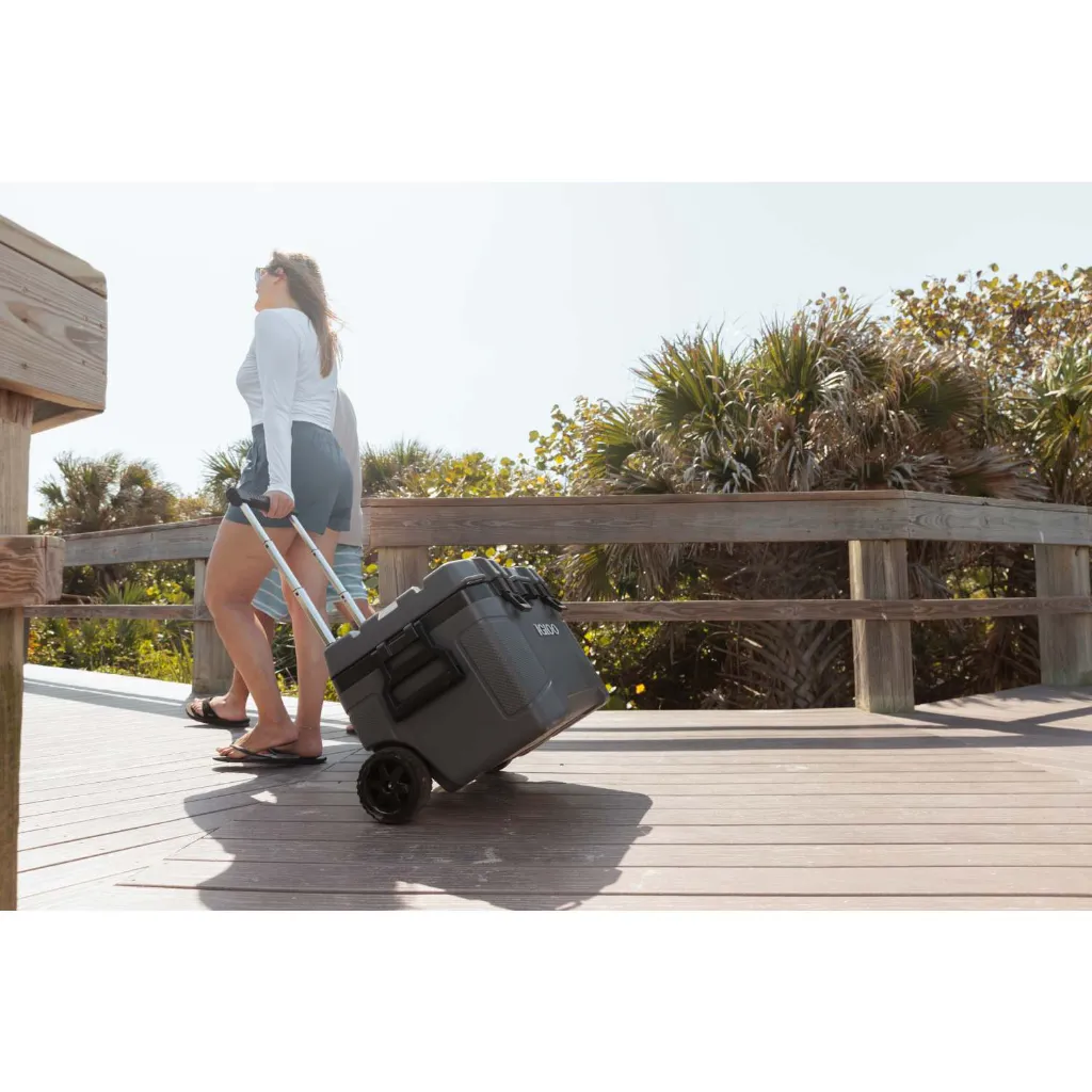 Igloo-kylmalaukku-Trailmate-Roller-49-l-harmaa-7.webp